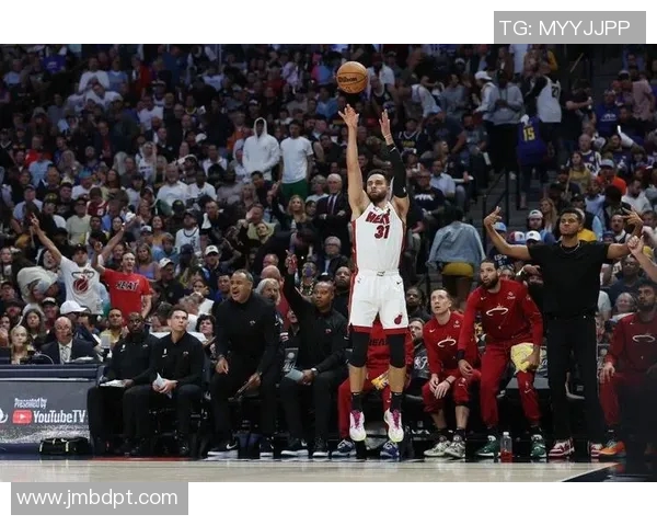 2020年NBA总决赛湖人对阵热火精彩直播回顾与赛后分析