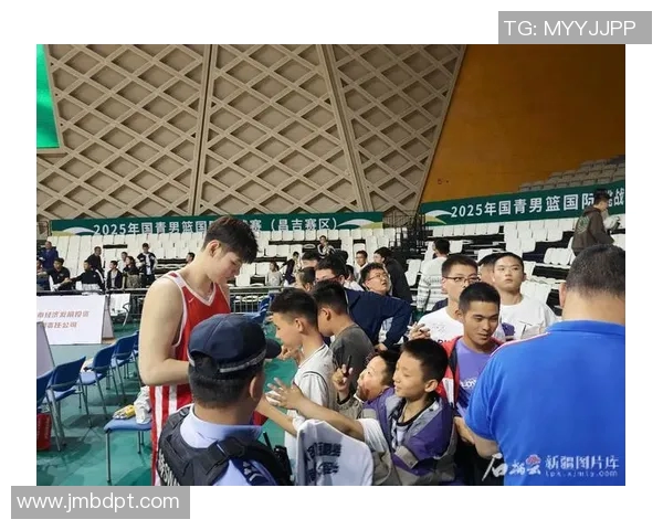 中国U19青年队迎战塔吉克斯坦争夺亚青赛晋级资格的关键战役 中国U19青年队迎战塔吉克斯坦争夺亚青赛晋级资格的关键战役